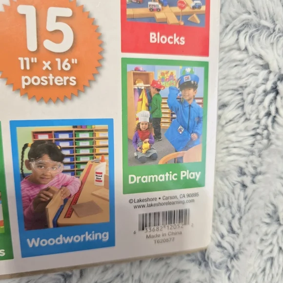 Learning Center Poster Pack - Science & Nature LAKESHORE - Picture 2 of 6
